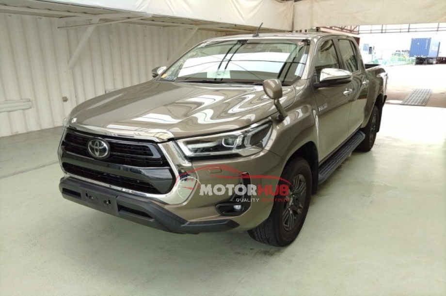 Toyota Hilux Double Cab 2021